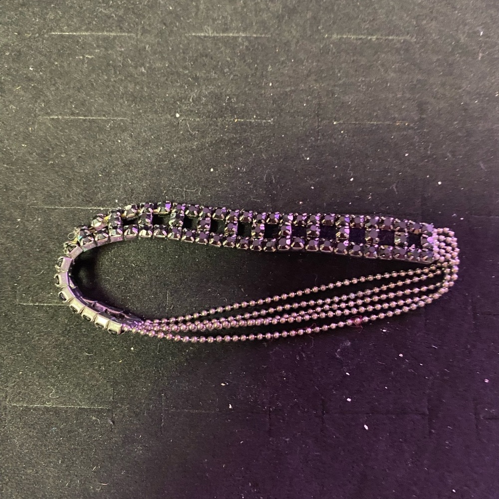 Elegant Black Beaded Bracelet